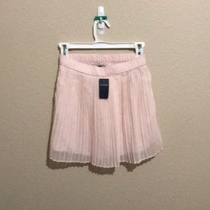 Pink Abercrombie girl’s skirt